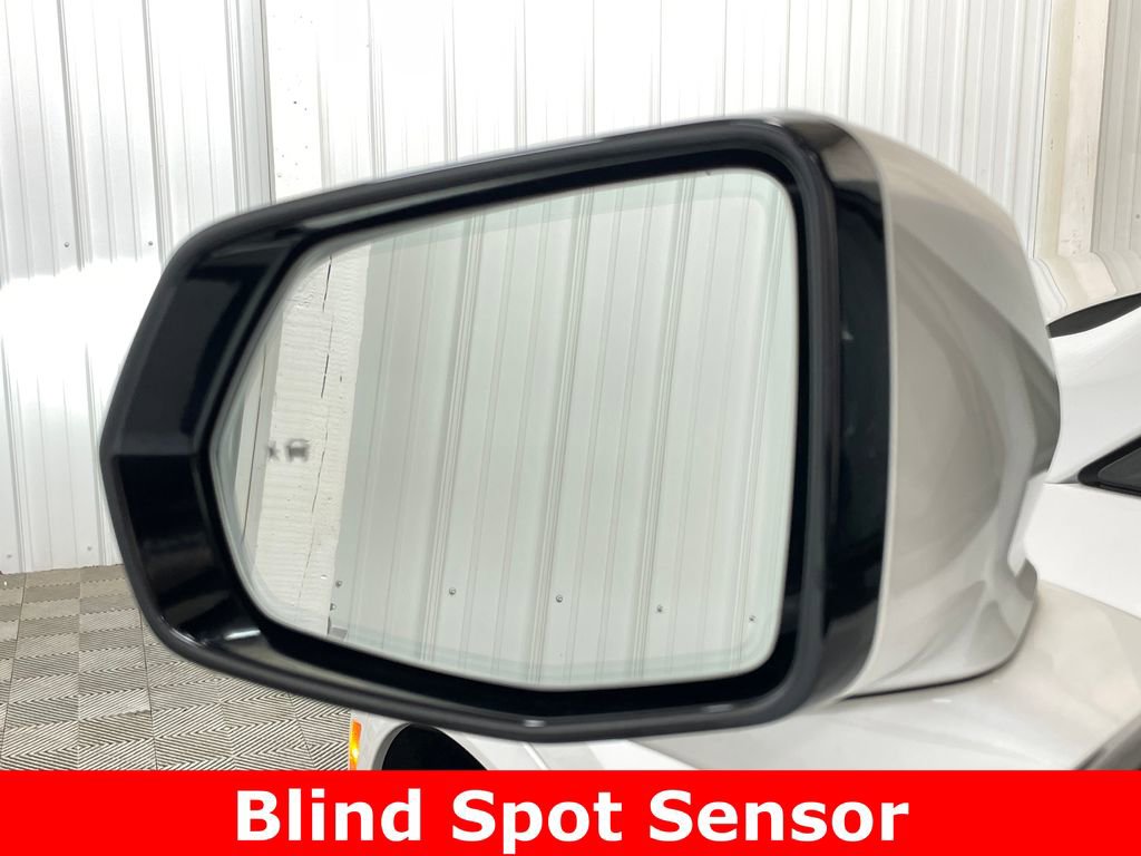 Used 2024 Cadillac XT6 Sport w/ Technology Package image 39