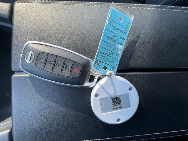 Used 2025 Nissan Rogue SV FWD image 35