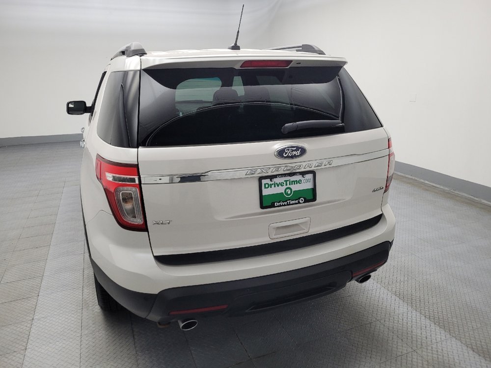 Used 2015 Ford Explorer XLT w/ Equipment Group 202A image 6