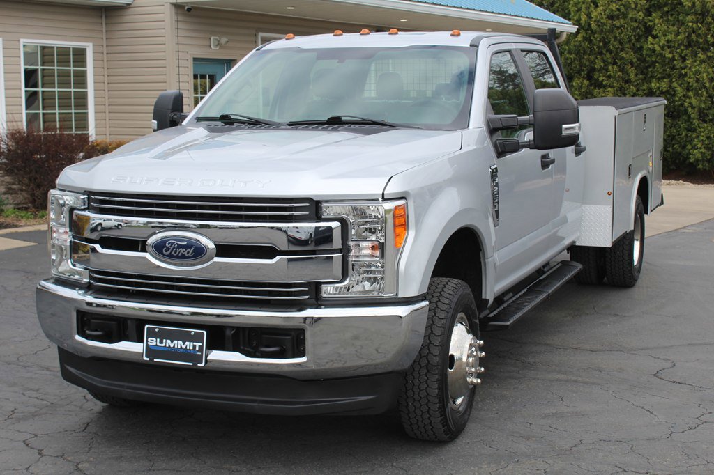Used 2018 Ford F350 XL w/ Power Equipment Group image 12