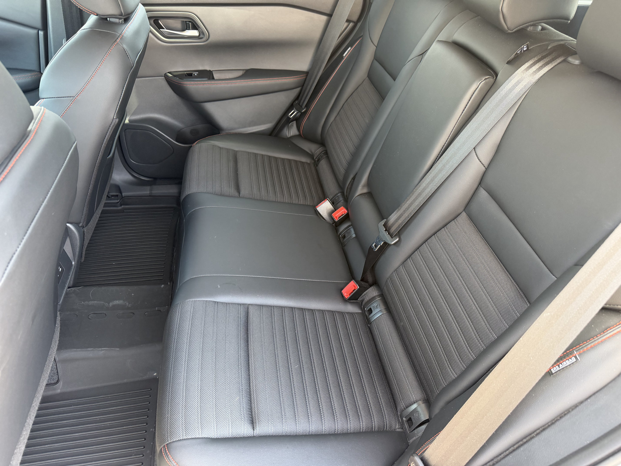 Used 2026 Nissan Rogue SV w/ Rock Creek Premium Package AWD/4WD image 25