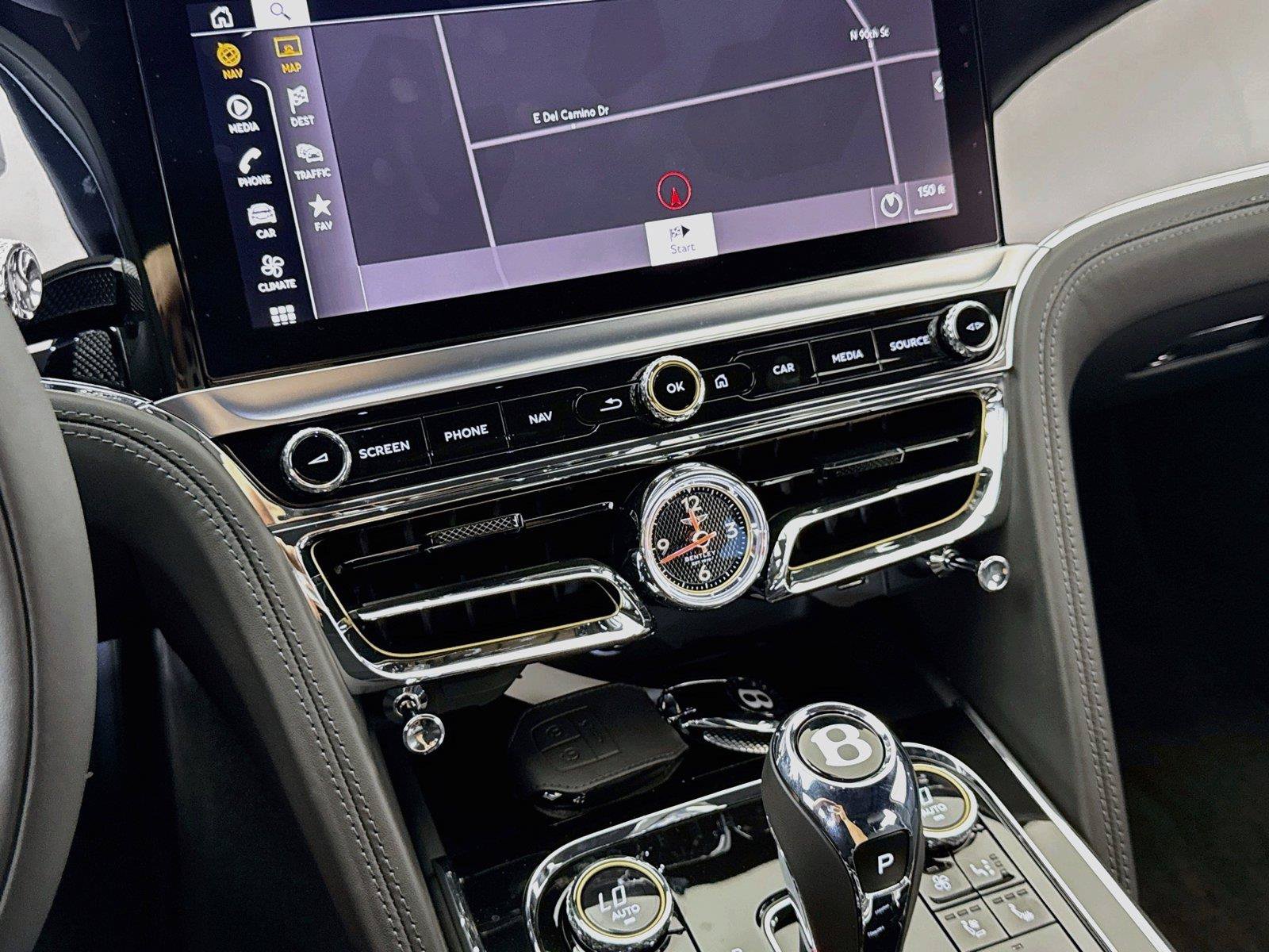 Used 2022 Bentley Flying Spur V8 AWD/4WD image 20