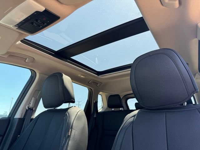 Used 2026 Nissan Rogue Dark Armor FWD image 14