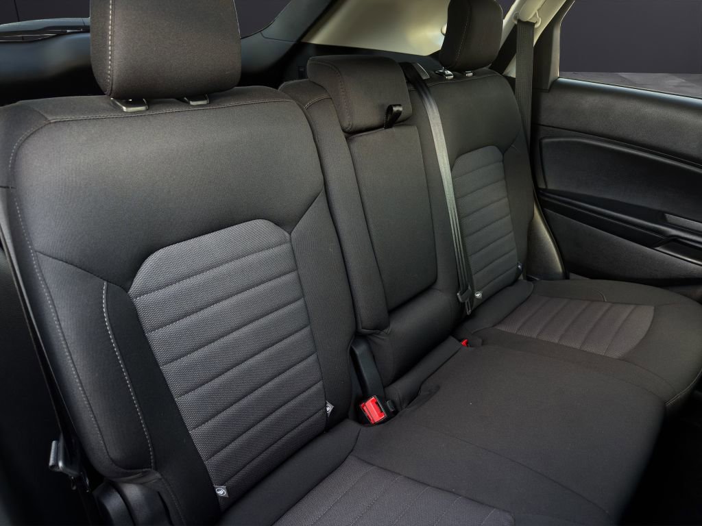 Used 2024 Ford Edge SE image 20