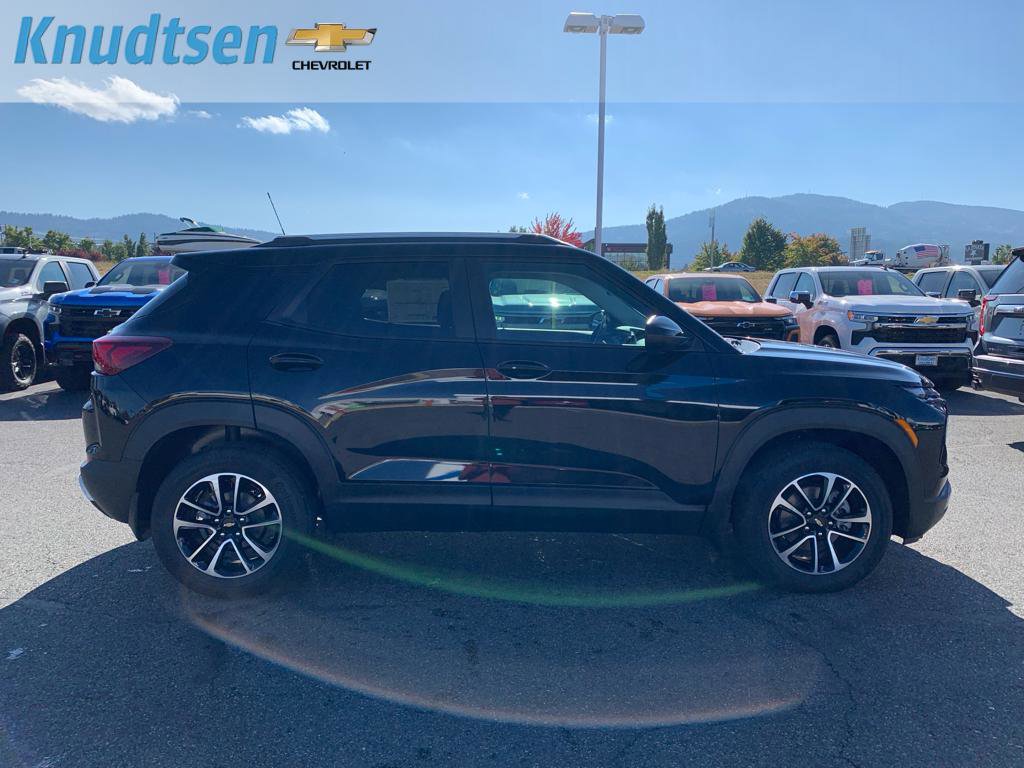 New 2026 Chevrolet TrailBlazer LT w/ Convenience Package image 8