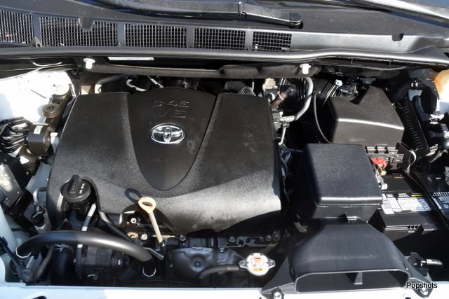 Used 2020 Toyota Sienna Limited Premium FWD image 8