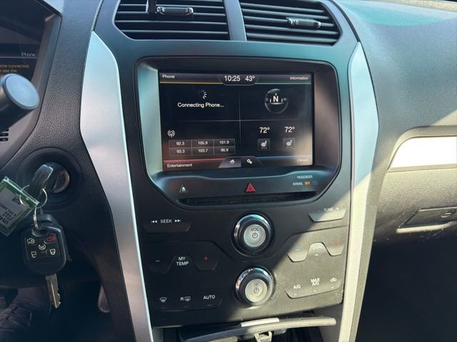 Used 2014 Ford Explorer XLT w/ Equipment Group 202A image 24