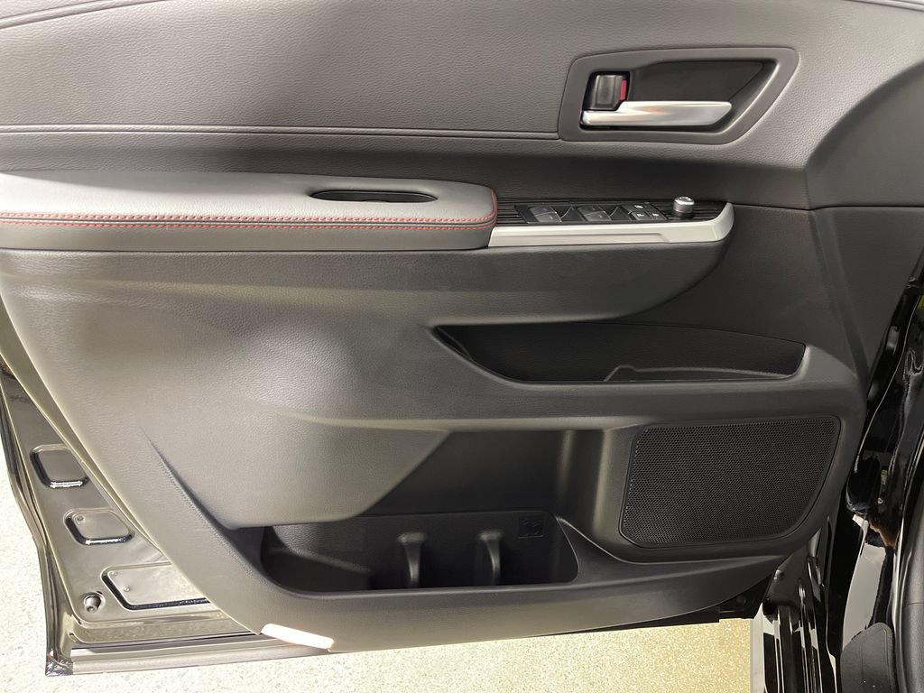 New 2026 Toyota Sienna XSE FWD image 17