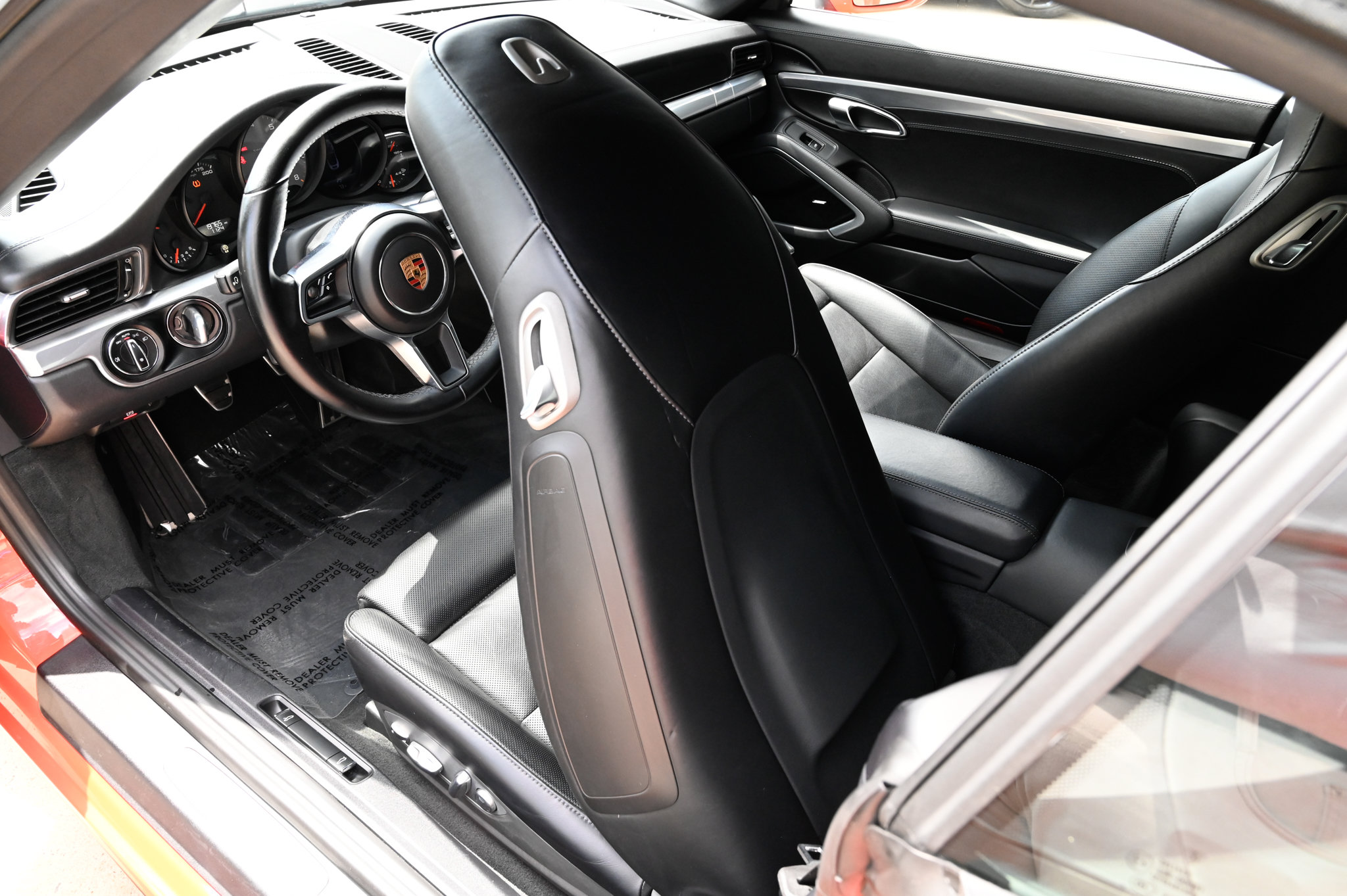 Used 2019 Porsche 911 Carrera 4S AWD/4WD image 32
