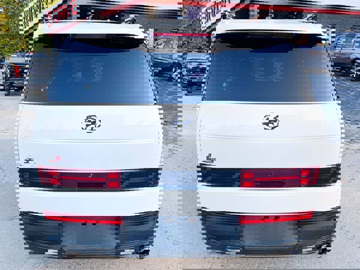 Used 2024 Hyundai Santa Fe XRT image 8