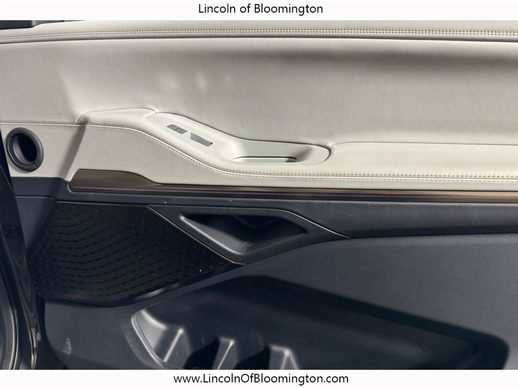 Certified 2025 Lincoln Navigator L Black Label w/ Black Label Special Edition image 18