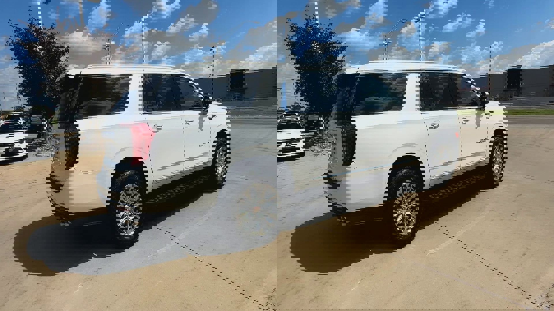 Certified 2023 GMC Yukon XL Denali image 50