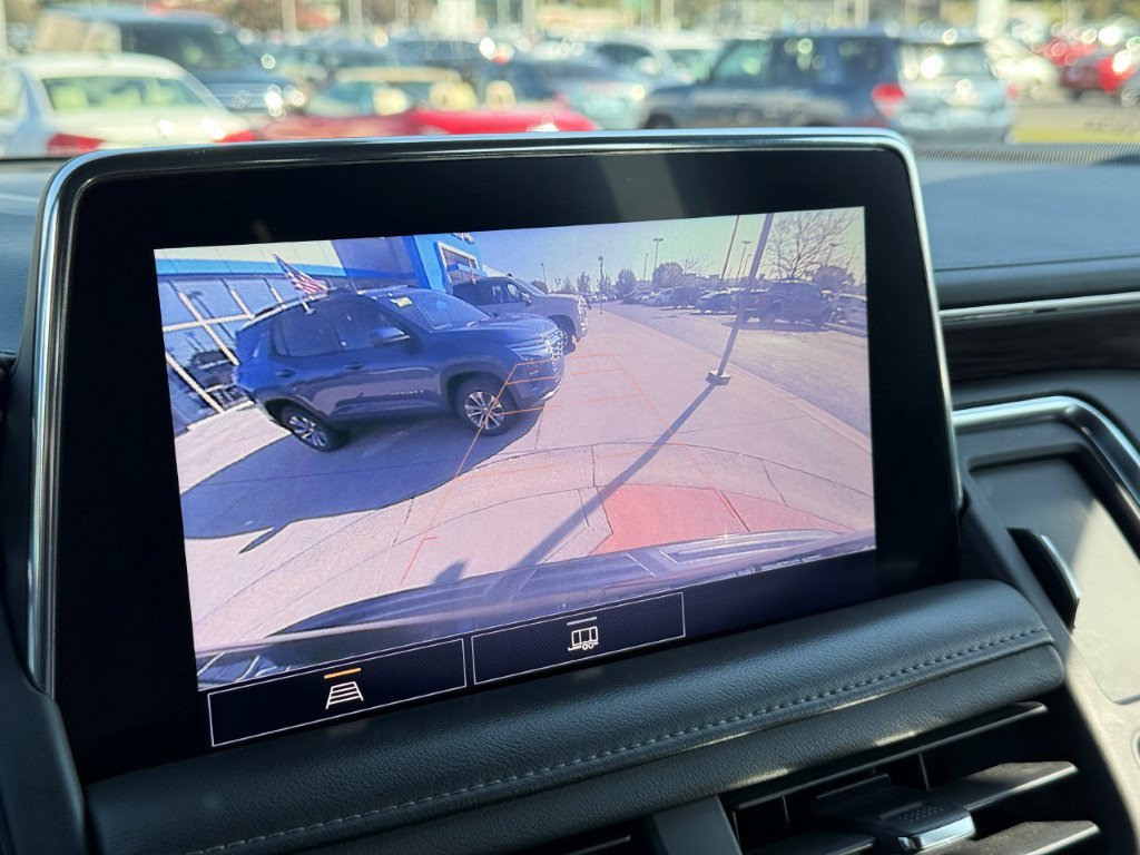 Used 2021 Chevrolet Suburban LT AWD/4WD image 30