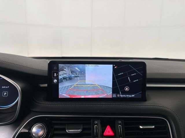 Used 2023 Genesis G70 2.0T image 21