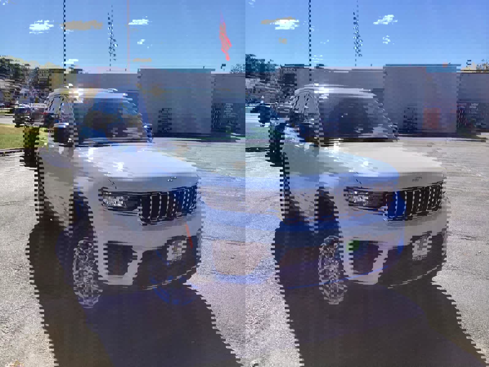 New 2025 Jeep Grand Cherokee Laredo X