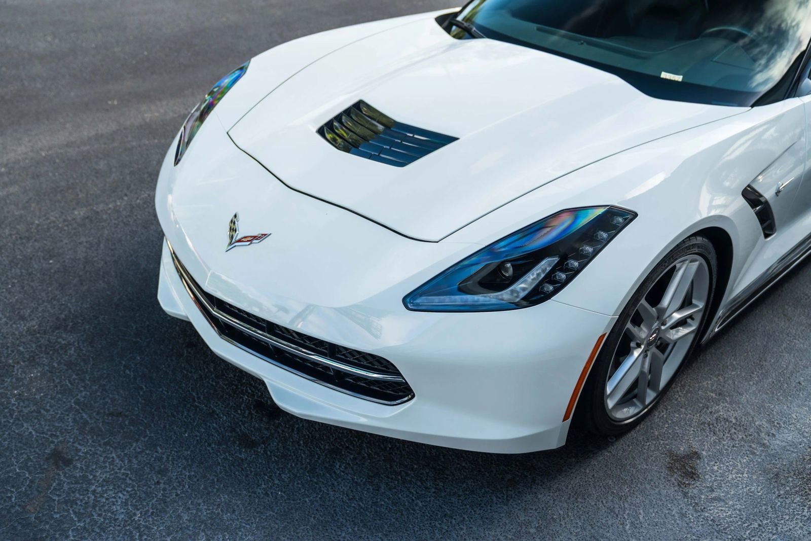 Used 2019 Chevrolet Corvette Stingray Coupe w/ 1LT image 11