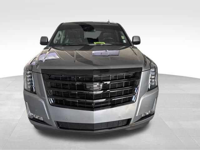 Used 2018 Cadillac Escalade Premium Luxury AWD/4WD image 2