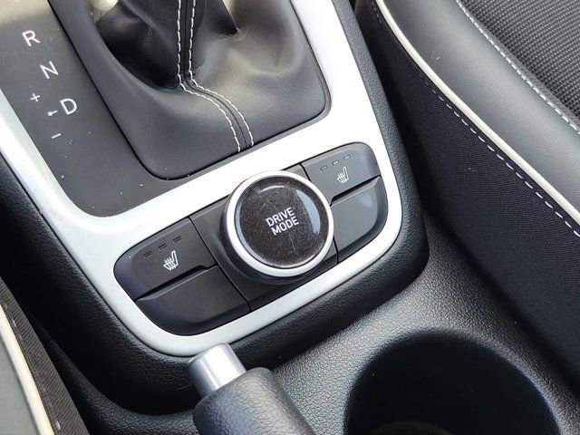 Certified 2023 Hyundai Venue Limited FWD image 30