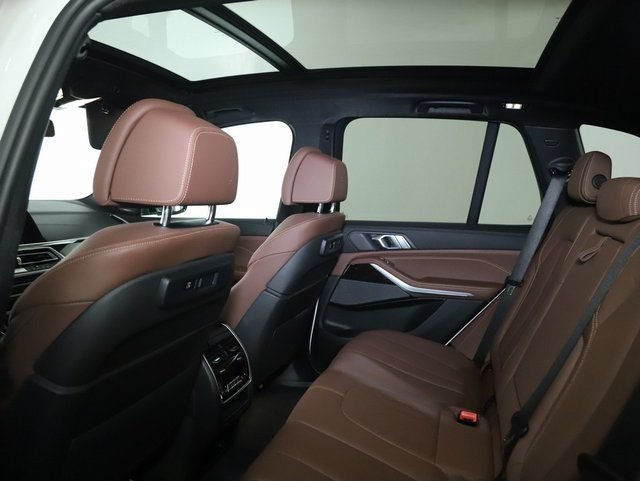 Used 2021 BMW X5 M50i w/ Premium Package AWD/4WD image 19