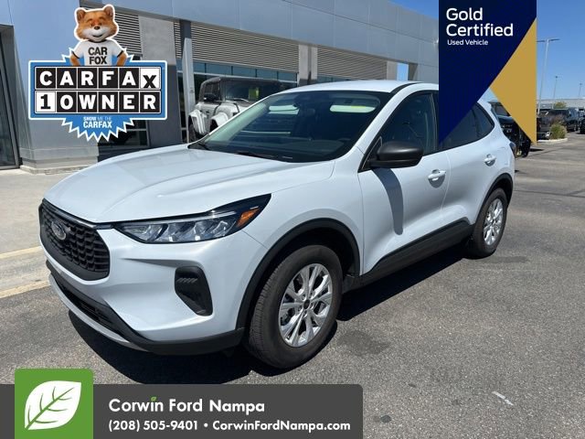 Used 2026 Ford Escape Active w/ Tech Pack #1 AWD/4WD image 1