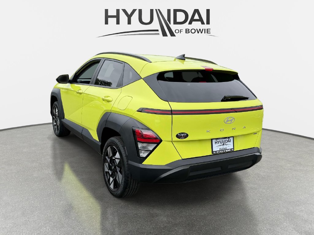 Used 2024 Hyundai Kona SEL AWD/4WD image 4