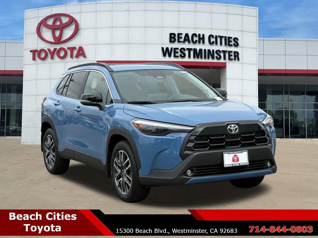 Certified 2026 Toyota Corolla Cross XLE image 1