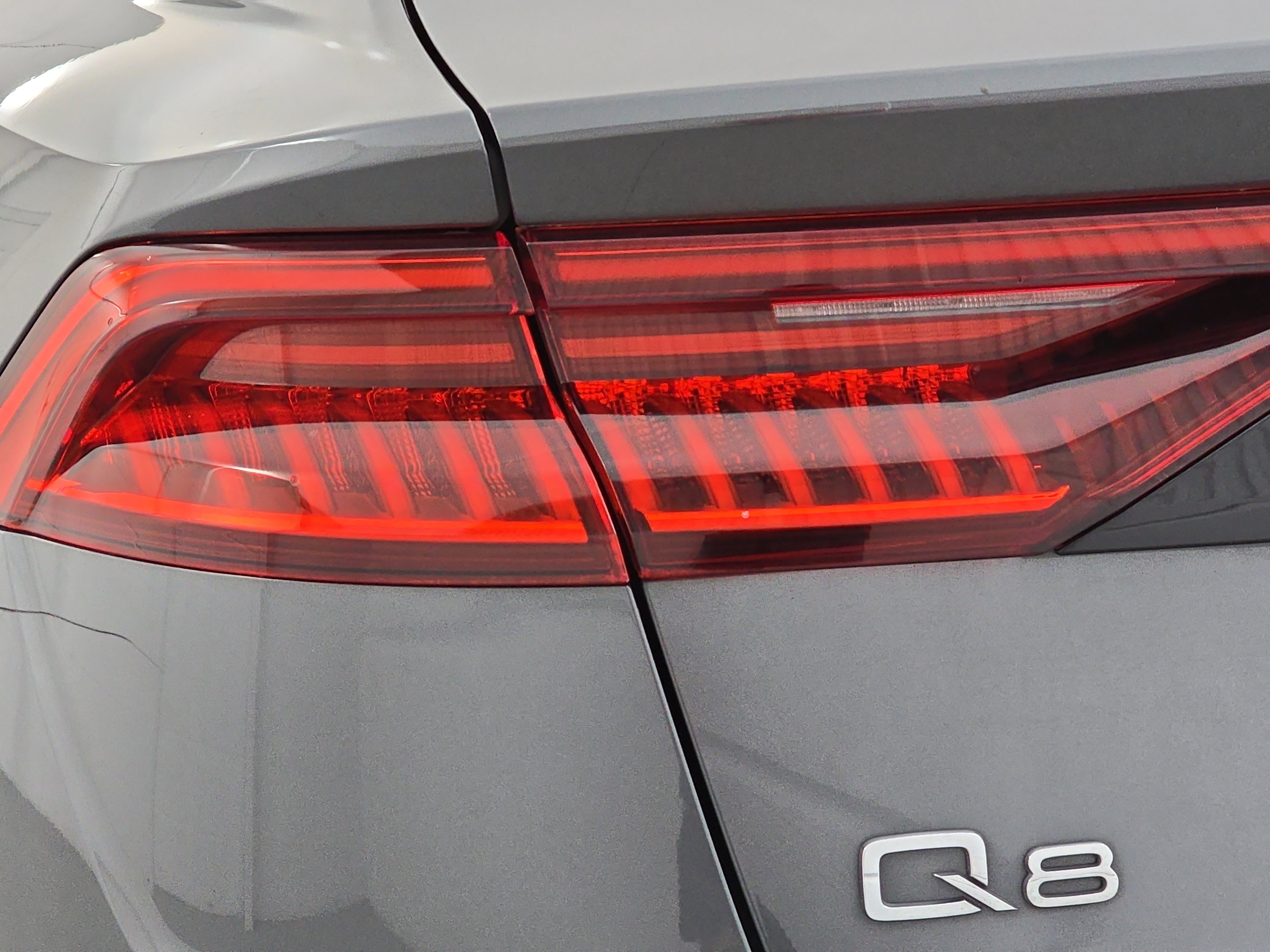 Used 2021 Audi Q8 Premium Plus image 70