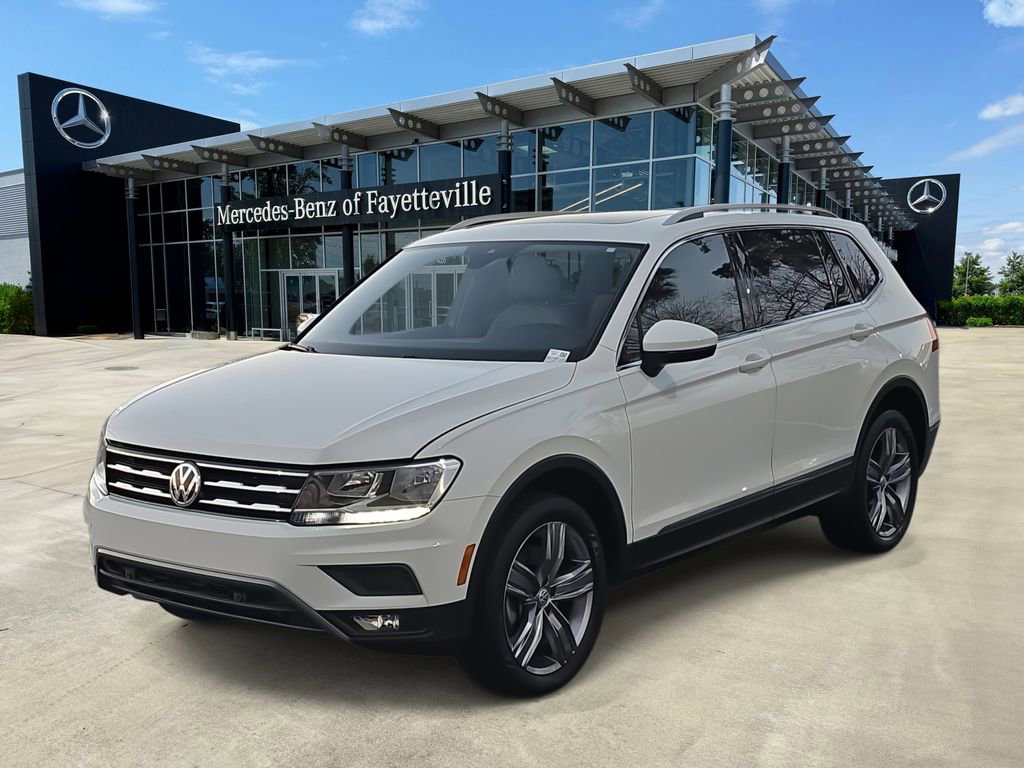 Used 2020 Volkswagen Tiguan SEL image 1