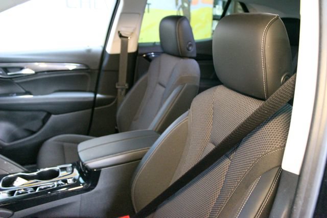 Used 2022 Buick Envision Preferred FWD image 19