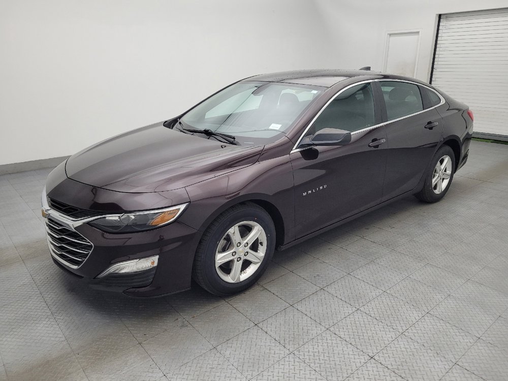 Used 2021 Chevrolet Malibu LS FWD image 2