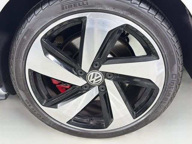 Used 2020 Volkswagen GTI S image 30