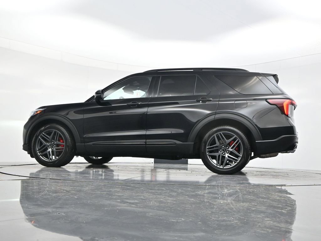 Used 2025 Ford Explorer ST w/ Sun And Sound Package AWD/4WD image 50