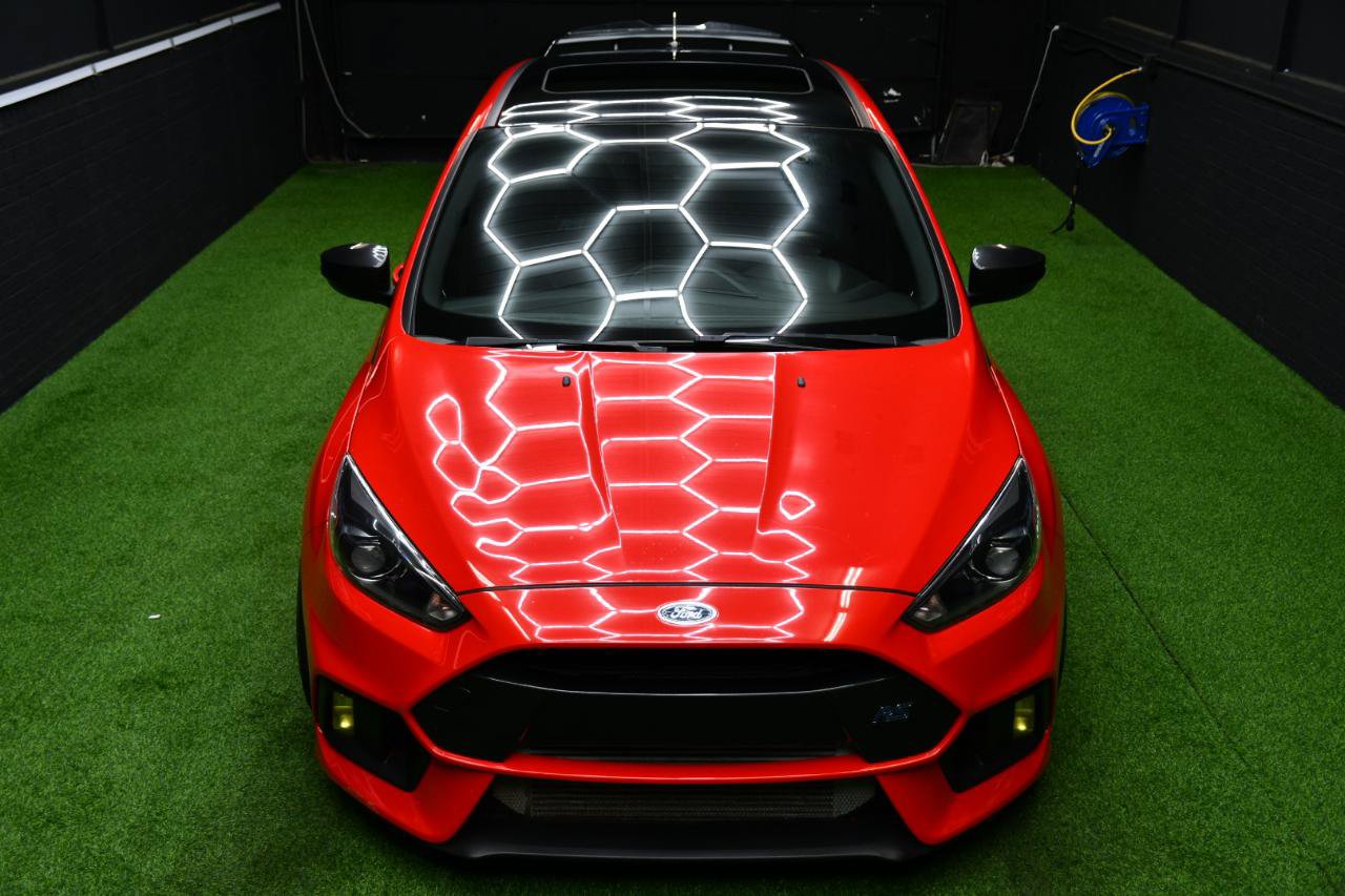 Used 2018 Ford Focus RS AWD/4WD image 18