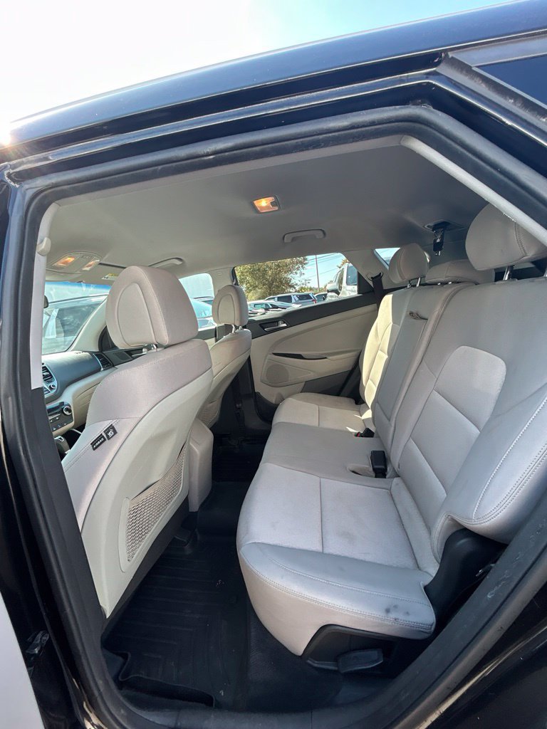 Used 2018 Hyundai Tucson SEL AWD/4WD image 16