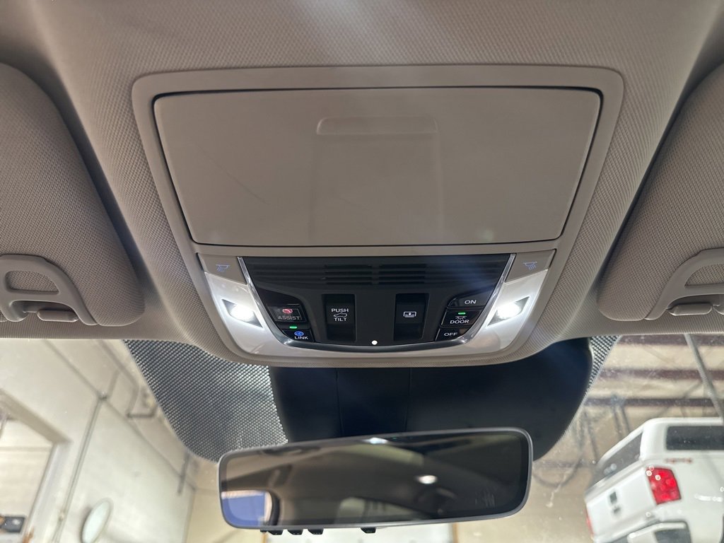 Used 2021 Acura RDX AWD w/ Advance Package image 37