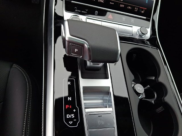 New 2027 Audi Q8 Premium Plus AWD/4WD image 11