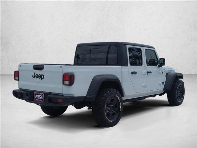Used 2025 Jeep Gladiator Sport image 5