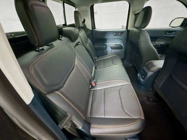 Used 2025 Ford Maverick Tremor image 28