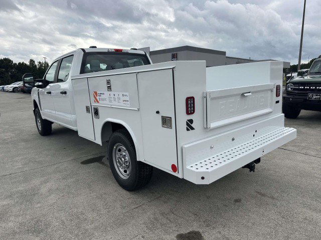 New 2026 Ford F250 XL w/ XL Chrome Package AWD/4WD image 5
