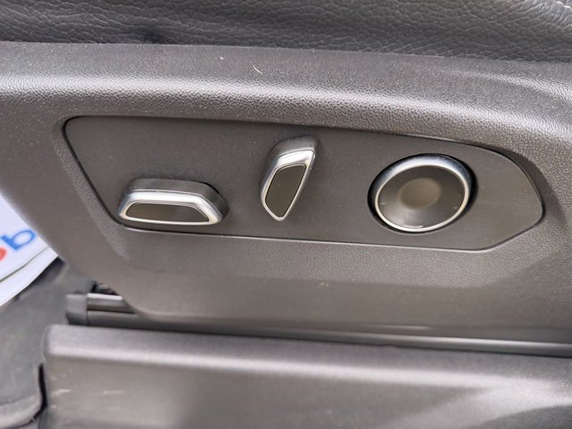 Used 2024 GMC Sierra 3500 Denali w/ Denali Reserve Package image 18