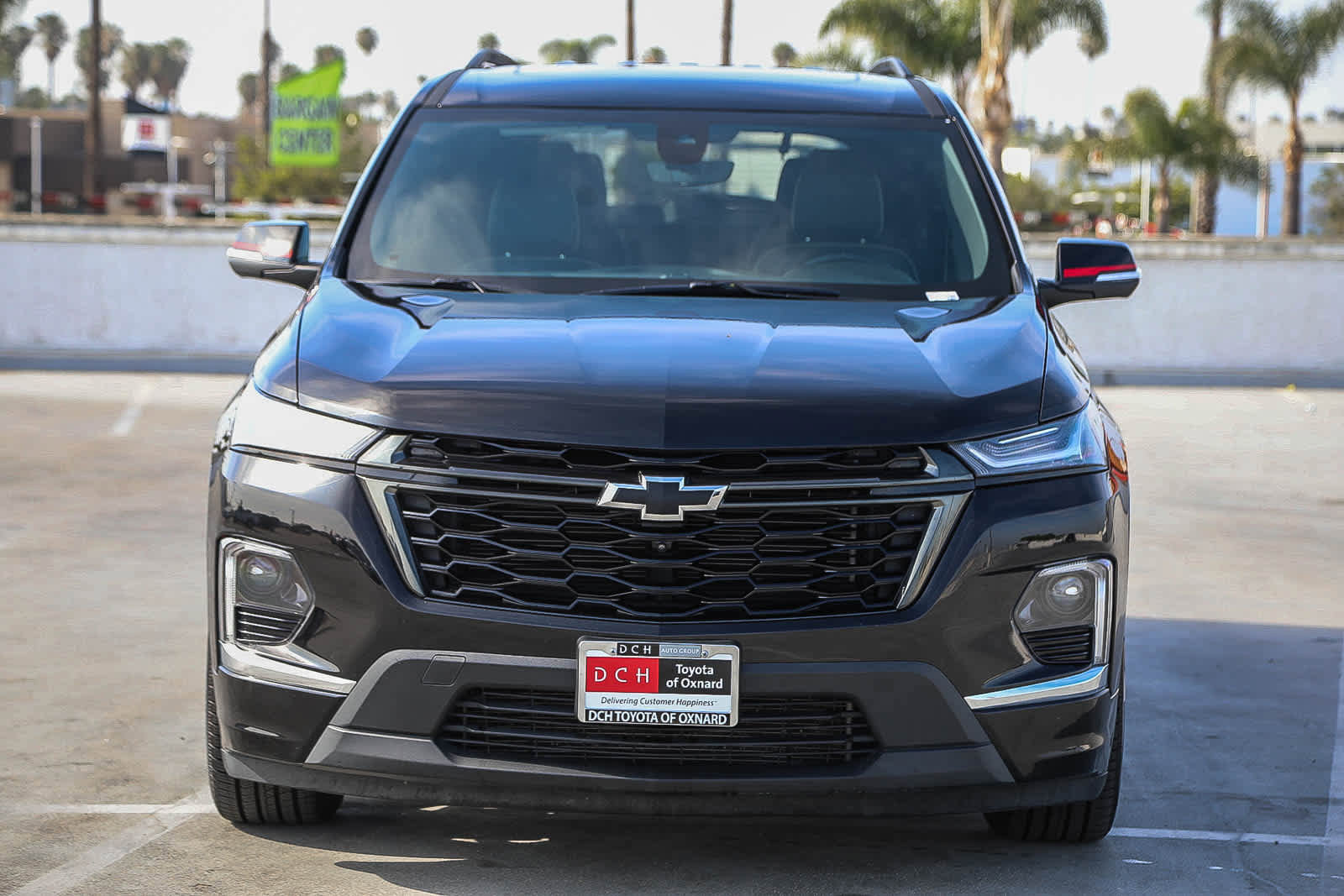 Used 2023 Chevrolet Traverse Premier w/ Redline Edition image 3