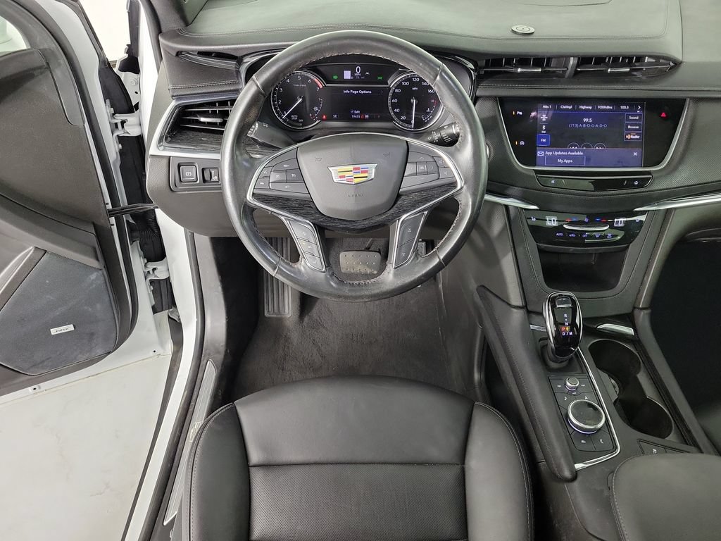 Certified 2023 Cadillac XT5 Premium Luxury AWD/4WD image 17