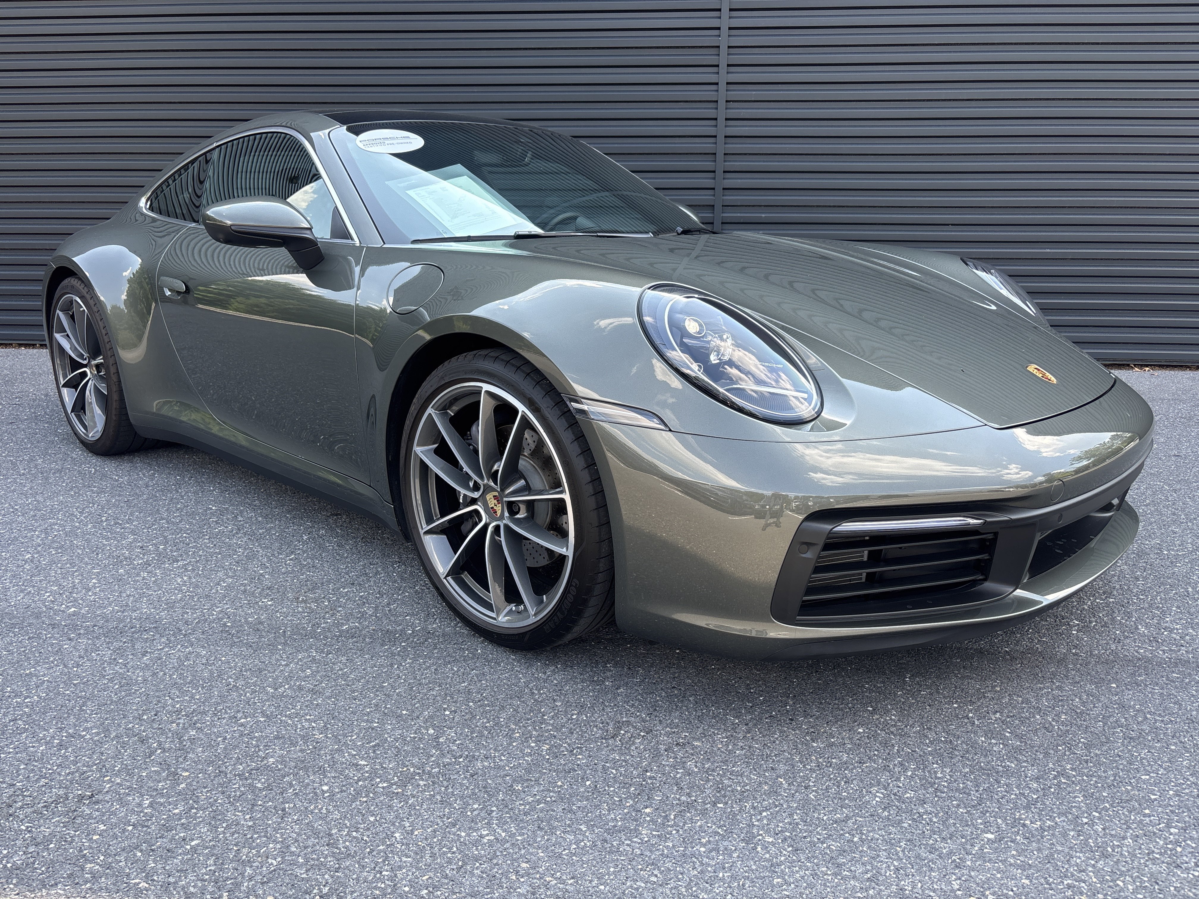 Used 2023 Porsche 911 Carrera image 21