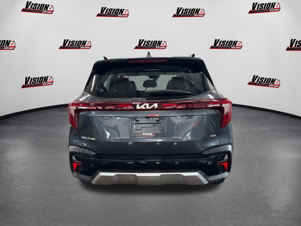 New 2026 Kia Seltos S image 6