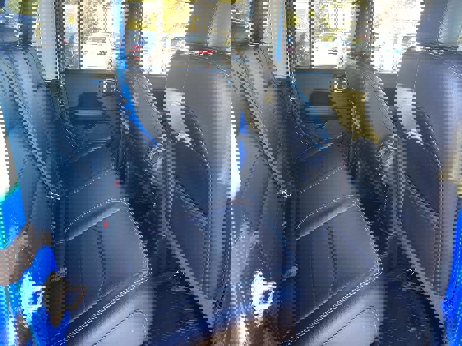 Certified 2022 Jeep Wrangler Unlimited Sahara w/ Cold Weather Group image 25