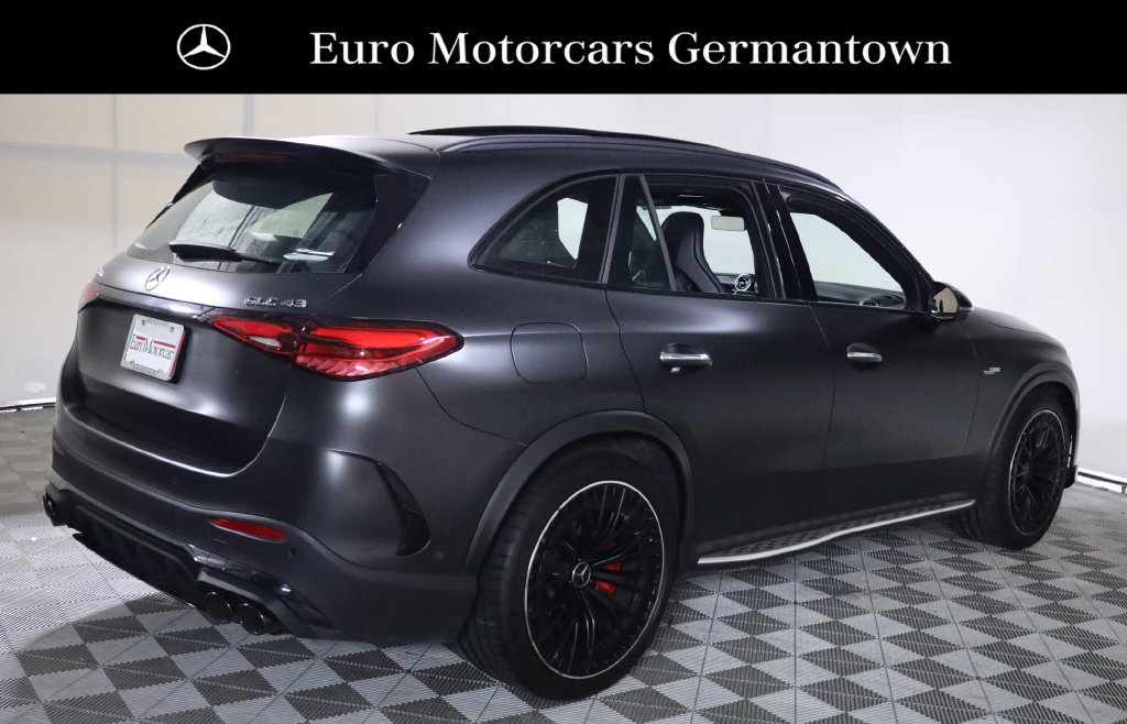 Used 2025 Mercedes-Benz GLC 43 AMG 4MATIC image 6