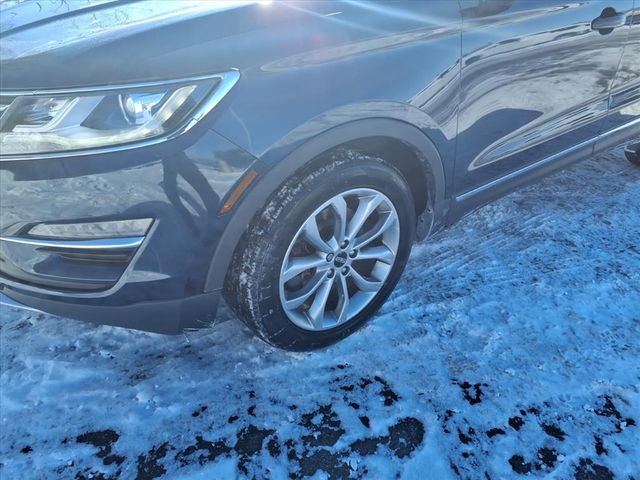 Used 2017 Lincoln MKC Select w/ Select Plus Package image 4