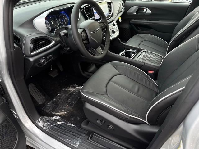 New 2026 Chrysler Pacifica Limited w/ S Appearance Package AWD/4WD image 19