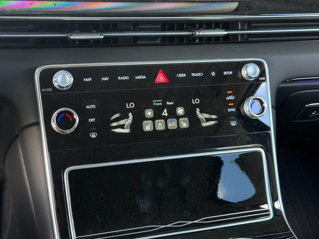 New 2026 Genesis GV80 2.5T AWD/4WD image 21