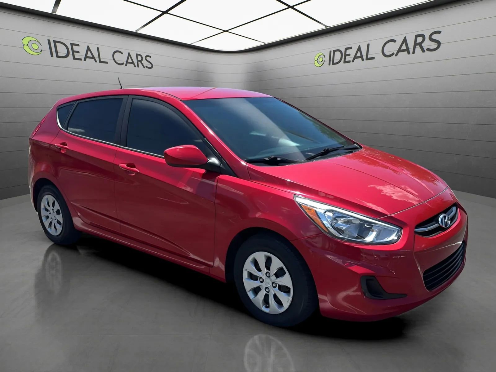 Used 2017 Hyundai Accent SE FWD image 3